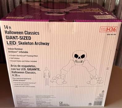 New HOME ACCENTS Holiday 14 t Halloween Classics GIANT-SIZED LED Skeleton Archway